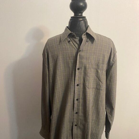 Cutter & Buck Gray/Yellow Plaid button down shirt, size L - Picture 1 of 3